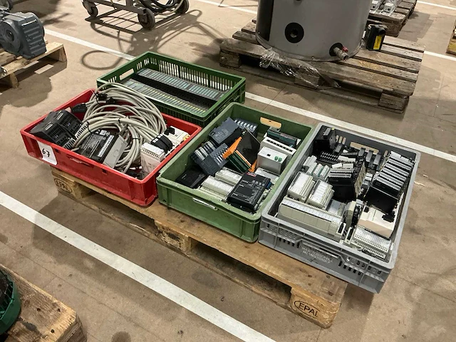 Installatiemateriaal - afbeelding 1 van  12