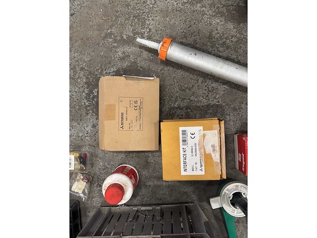 Installatiematerialen, schakelkasten en toebehoren - afbeelding 9 van  12