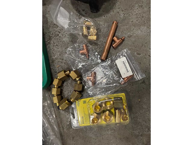 Installatiematerialen, schakelkasten en toebehoren - afbeelding 12 van  12