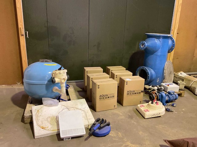 Installatiematerialen voor zwembaden - afbeelding 1 van  9