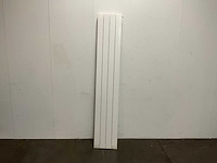 Instamat - designradiator 32 x 180 cm - afbeelding 1 van  4