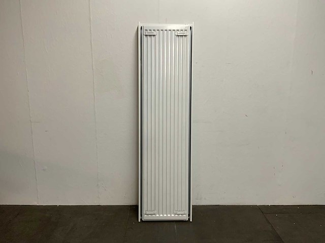 Instamat - designradiator 47 x 173 cm - afbeelding 1 van  5