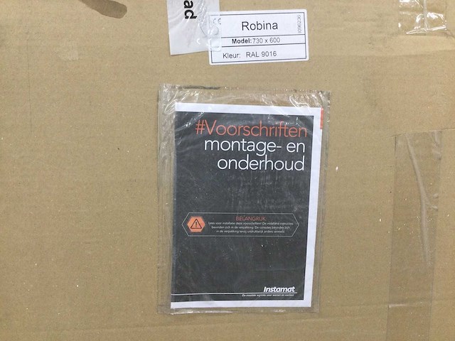 Instamat - robina - - handdoek designradiator cv - afbeelding 4 van  4
