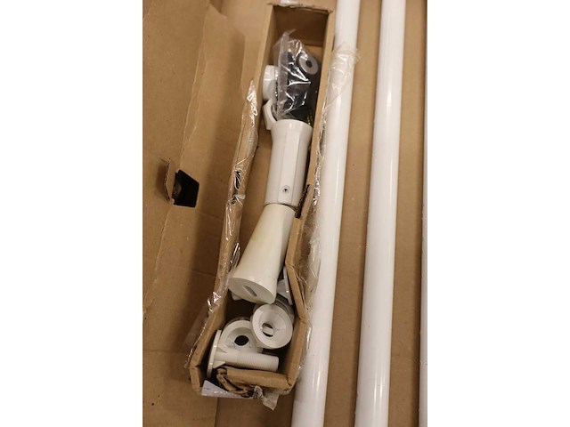 Instamat - robina el - elektrische designradiator / handdoekradiator - afbeelding 7 van  9