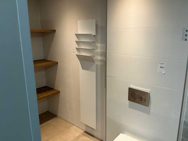 Instamat flaps designradiator - afbeelding 1 van  3