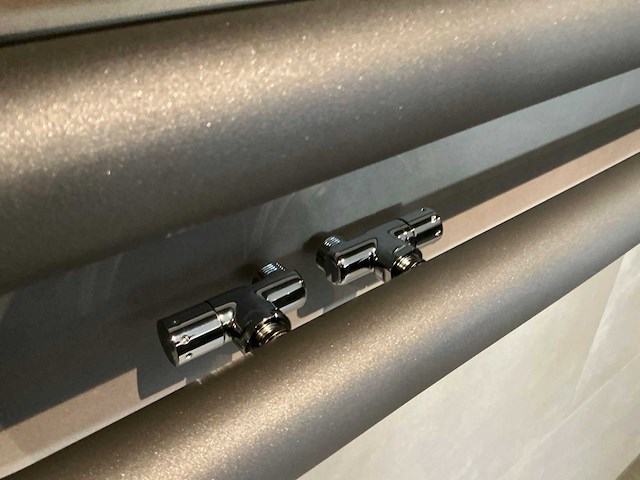 Instamat tubone dubbel designradiator - afbeelding 3 van  3