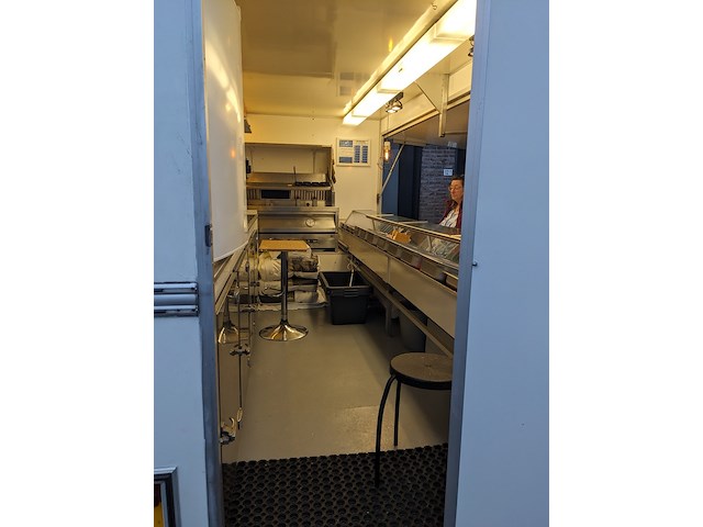 Instapklare verkoopwagen/oliebollenkraam, de vries, jv 250 - afbeelding 4 van  56