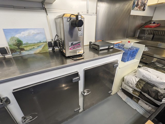 Instapklare verkoopwagen/oliebollenkraam, de vries, jv 250 - afbeelding 14 van  56