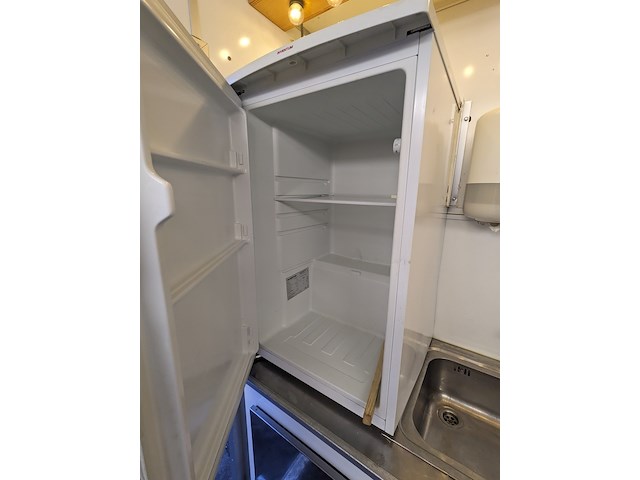 Instapklare verkoopwagen/oliebollenkraam, de vries, jv 250 - afbeelding 28 van  56