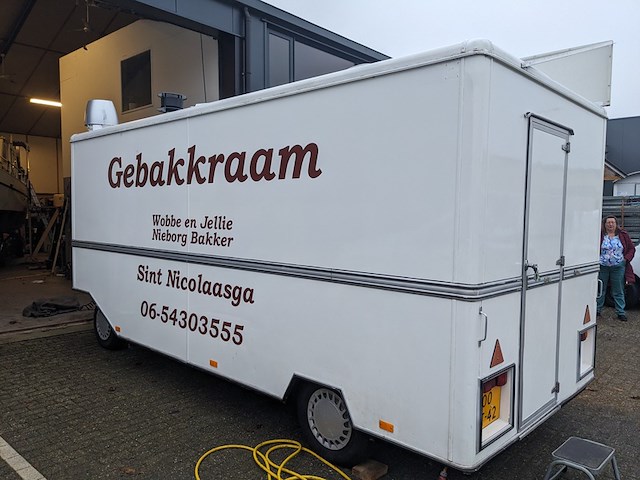 Instapklare verkoopwagen/oliebollenkraam, de vries, jv 250 - afbeelding 45 van  56