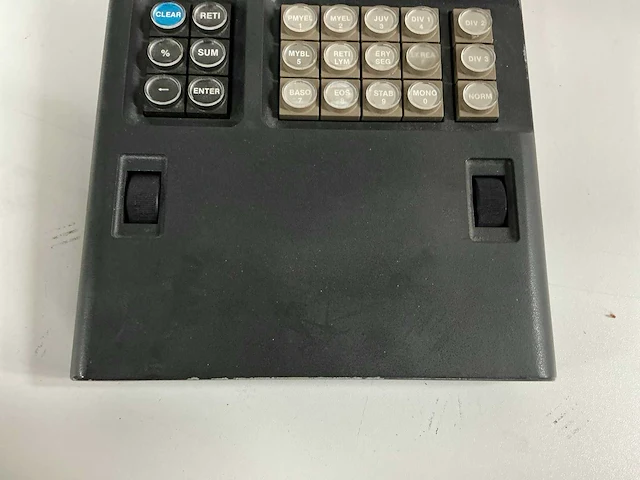 Instrumentation laboratory leucodiff 700 analytische apparaat - afbeelding 3 van  4