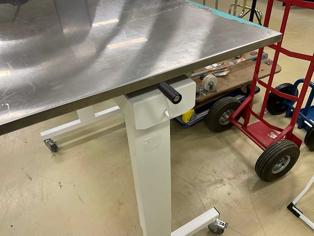Instrumenten trolley - afbeelding 4 van  4
