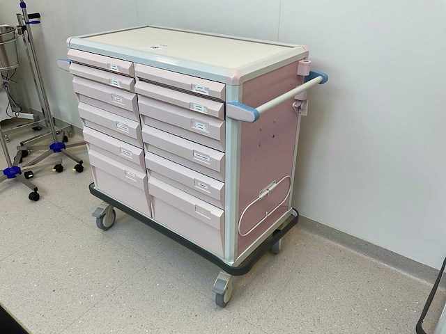 Instrumenten wagen - afbeelding 10 van  16