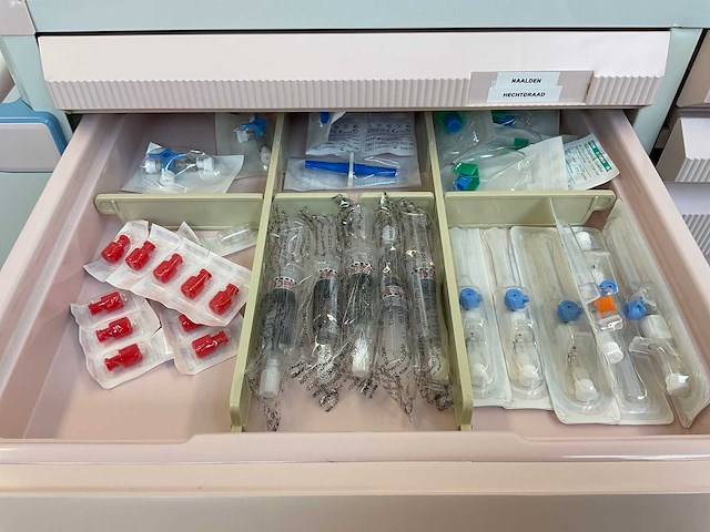 Instrumenten wagen - afbeelding 12 van  16