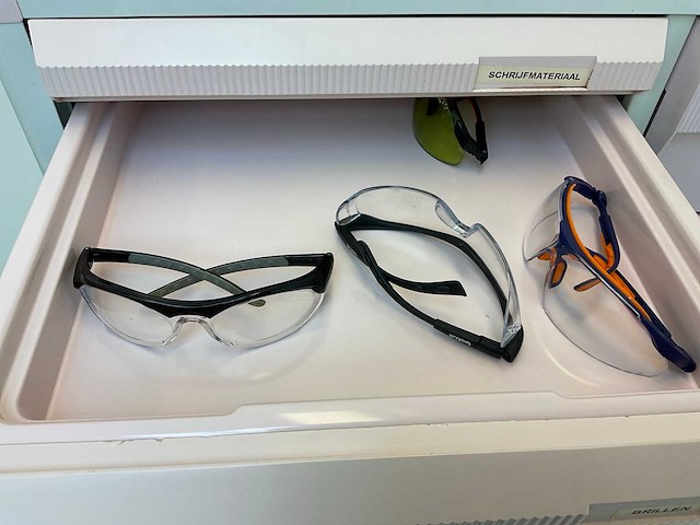 Instrumenten wagen - afbeelding 9 van  13