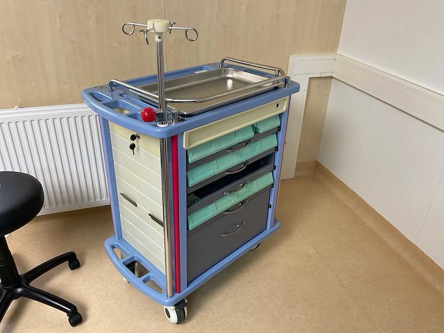 Instrumentenwagen - afbeelding 4 van  12