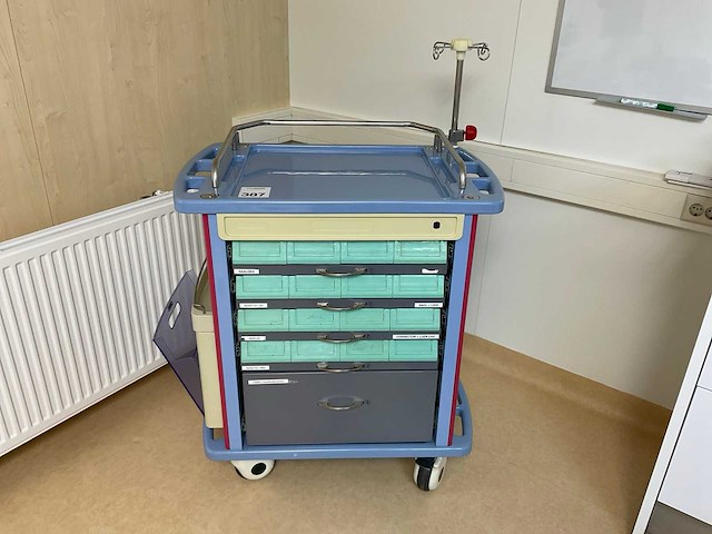 Instrumentenwagen - afbeelding 7 van  12