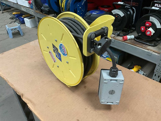 Insul-8 kabelhaspel - afbeelding 3 van  5