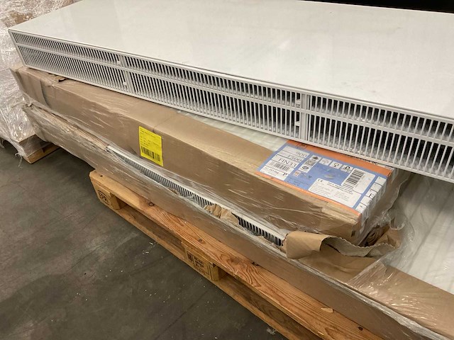 Integra 900x1500 parada flex 8c 33 radiator - afbeelding 2 van  4