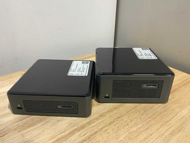 Intel - nuc 8bek & 8beh - desktop (2x) - afbeelding 6 van  8