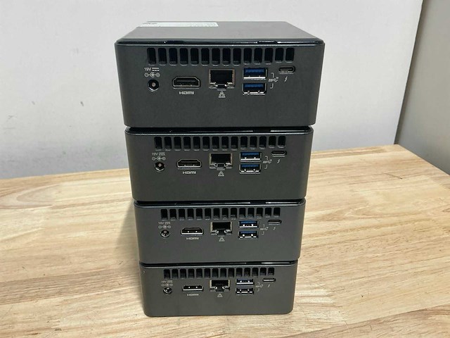 Intel - nuc8i7beh(i7) - desktops (4x) - afbeelding 3 van  7