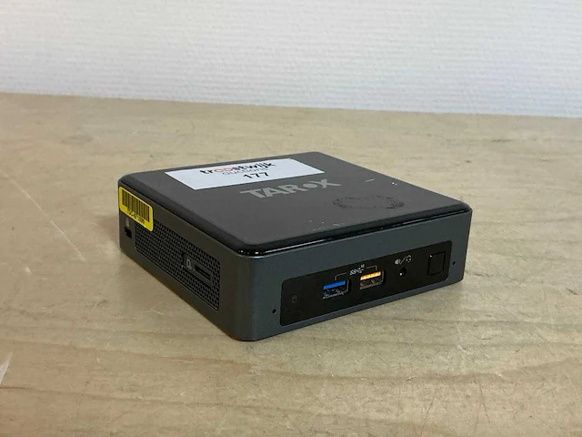 Intel boxnuc8i3bek2 - afbeelding 1 van  4