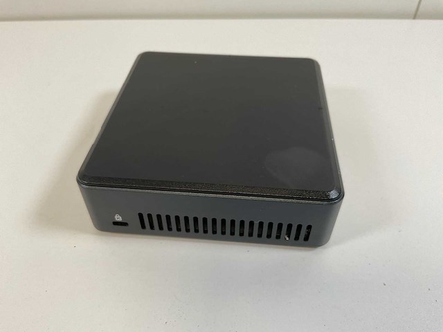Intel client system mix model mini desktops - check description (3x) - afbeelding 5 van  10