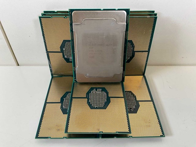 Intel (j205g974) xeon(r) silver 4210 2.20 ghz scalable processors (10x) - afbeelding 1 van  4