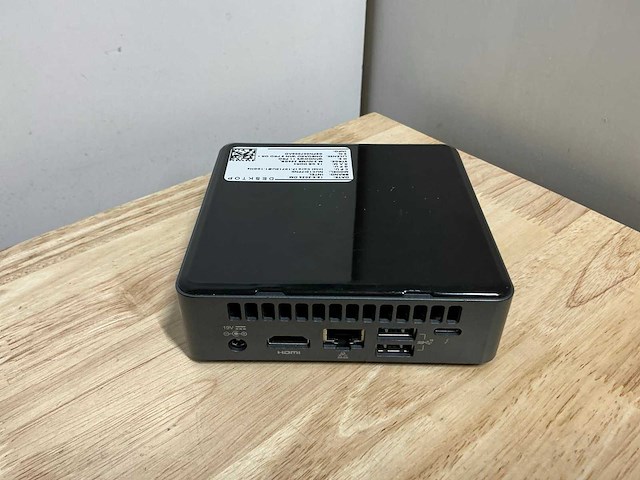 Intel nuc10i7fnk(i7) desktop - afbeelding 3 van  5