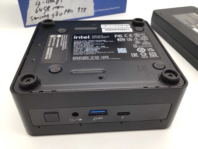 Intel nuc11pah - i7-1165g7 - 64gb mem - 1tb samsung 980 pro nvme ssd desktop - afbeelding 12 van  14