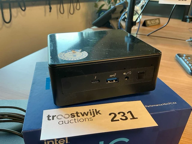 Intel nuc11pah desktop - afbeelding 2 van  4