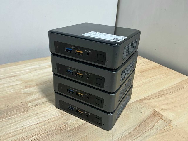 Intel nuc8i5bec desktop (4x) - afbeelding 3 van  8