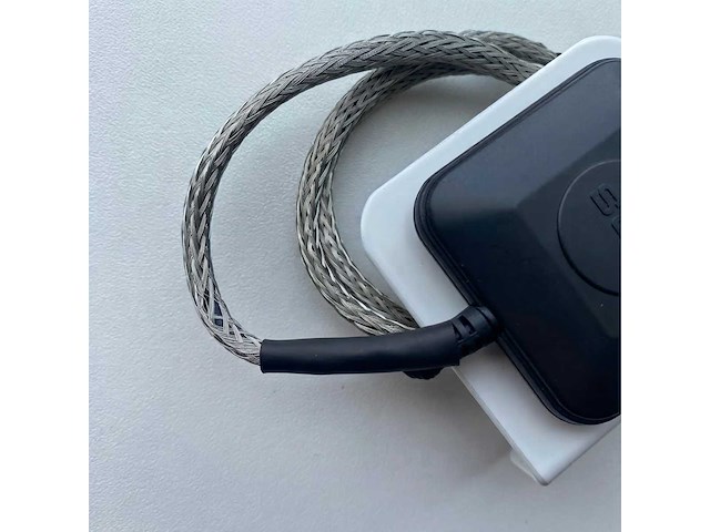 Intellian gps unit for intellian v110 ku-band tx/rx antenna - v1-4021 - afbeelding 5 van  8