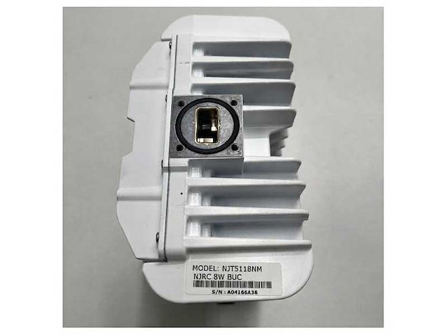 Intellian njrc 8w ku-band buc converter - njt5118nm - afbeelding 3 van  6