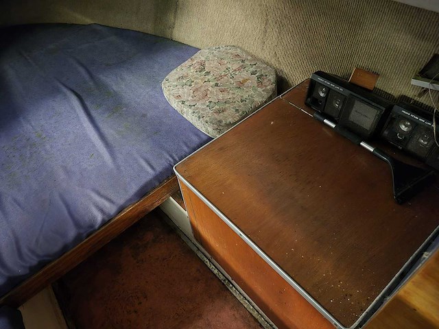 Inter 530 - console - sloep met trailer - afbeelding 16 van  28