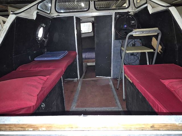 Inter 530 - console - sloep met trailer - afbeelding 19 van  28