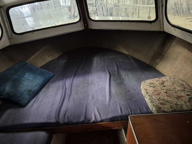 Inter 530 - console - sloep met trailer - afbeelding 20 van  28