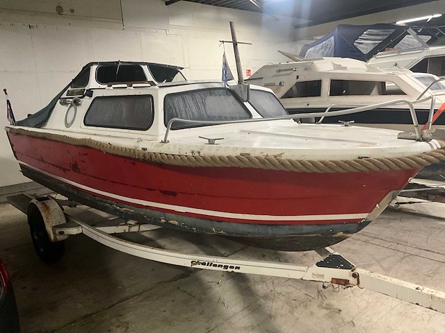 Inter 530 - console - sloep met trailer - afbeelding 22 van  28