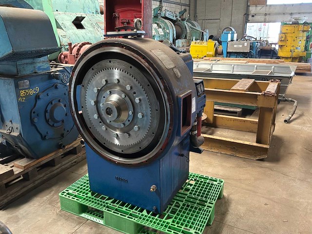 Inter american oil works c-300-100 hydraulische koppelomvormer - afbeelding 1 van  5