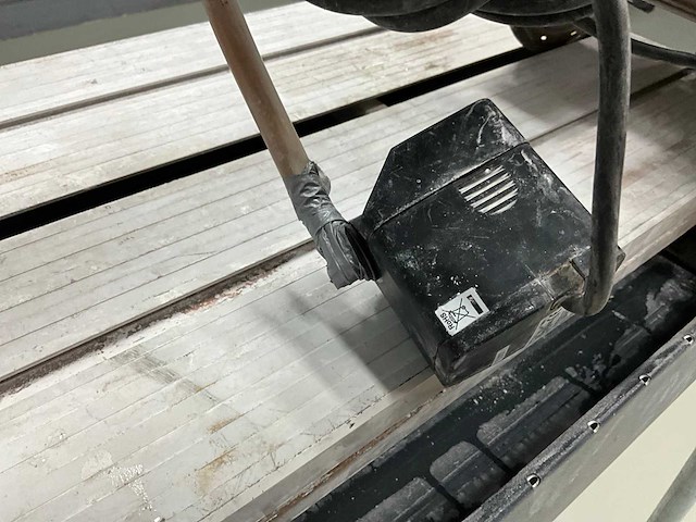 Inter dynamics - dynamic 700 - elecktrische tegenzaagmachine - afbeelding 10 van  11