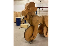 Interactieve houten kunstwerk - afbeelding 2 van  9