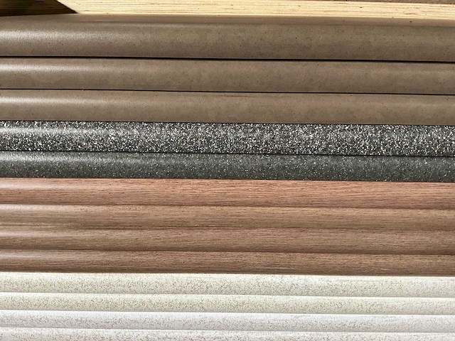 Interblad watervast multiplex keukenblad v.v hpl (high pressure laminate) circa: 130 meter - afbeelding 3 van  4