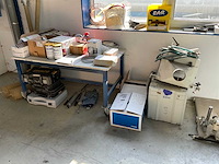 Interieurbouw en machine onderdelen - afbeelding 1 van  4