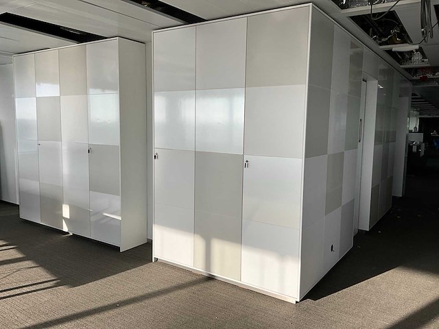 Interieurbouw lockerkast - 428x267x45 cm - afbeelding 8 van  15