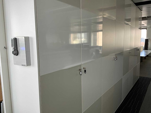 Interieurbouw lockerkast - 802x230x267 cm - afbeelding 2 van  16