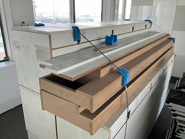 Interieurbouw lockerkast - 802x230x267 cm - afbeelding 8 van  16