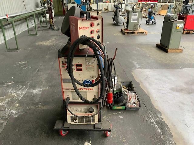 Interlas trans puls synergic vps 330 mig lasapparaat - afbeelding 2 van  7