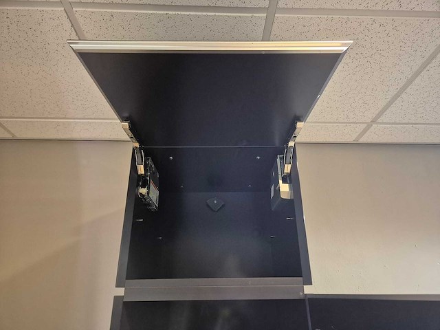 Interlubke - korpus - audimeubel - display cabinet - afbeelding 6 van  9