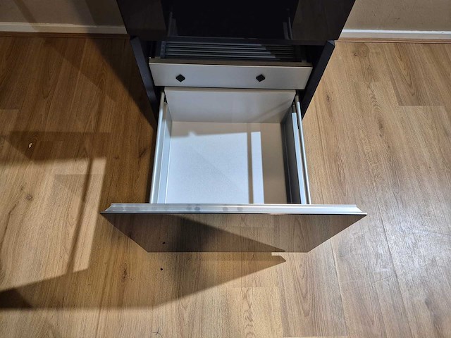 Interlubke - korpus - audimeubel - display cabinet - afbeelding 9 van  9