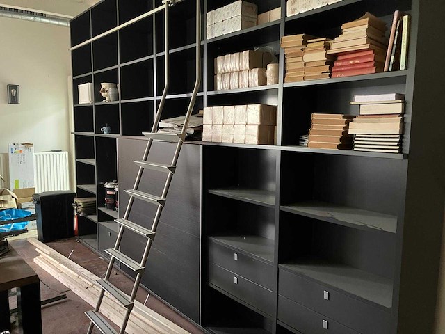 Interlübke maatwerk wandkast - afbeelding 10 van  13